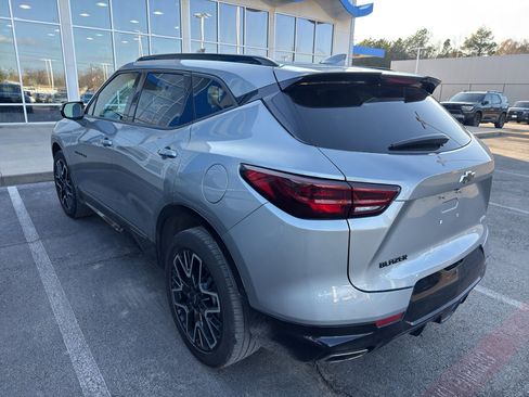 Used 2023 Chevrolet Blazer RS w/ Enhanced Convenience Package image 2