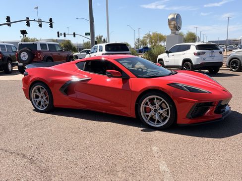 Used 2023 Chevrolet Corvette Stingray Premium Cpe w/ Z51 Performance Package RWD image 7