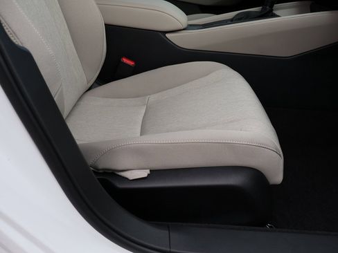 New 2025 Honda Accord SE image 9