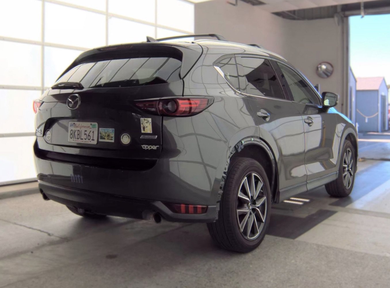Used 2017 MAZDA CX-5 Grand Touring AWD/4WD image 4