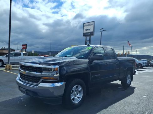 Used 2019 Chevrolet Silverado 1500 LT AWD/4WD image 3