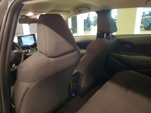 Used 2022 Toyota Corolla LE FWD image 11