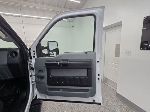 Used 2011 Ford F350 XL w/ PWR Equipment Group AWD/4WD image 27