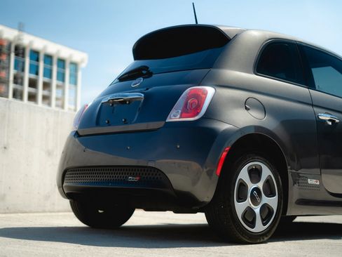 Used 2015 FIAT 500 e FWD image 15