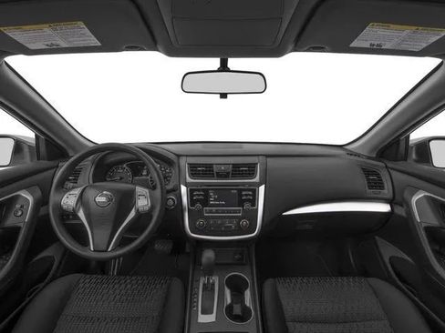 Used 2017 Nissan Altima 2.5 S w/ Power Driver Seat Package FWD image 11