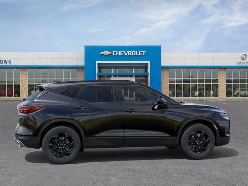 New 2026 Chevrolet Blazer LT w/ Convenience Package AWD/4WD image 5