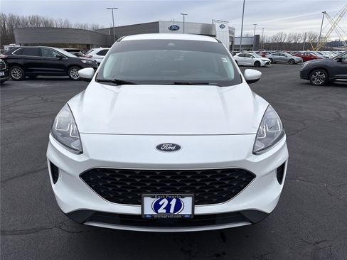 Used 2021 Ford Escape SE FWD image 8