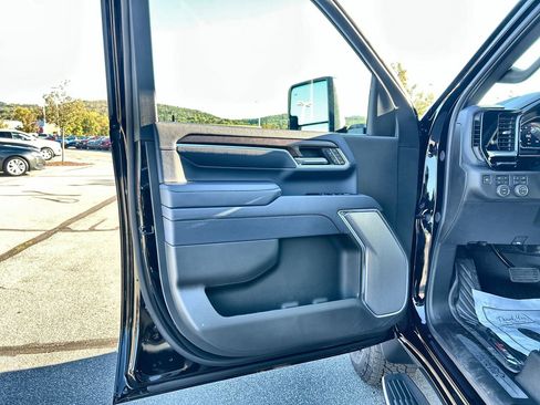 New 2026 Chevrolet Silverado 2500 High Country w/ Technology Package image 26