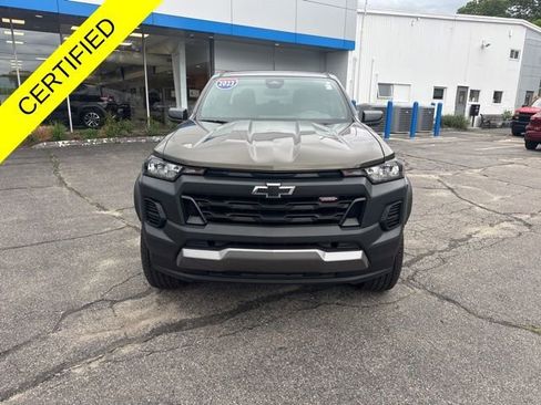 Used 2023 Chevrolet Colorado Trail Boss w/ Advanced Trailering Package AWD/4WD image 4