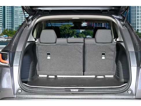 New 2026 Honda HR-V LX image 9