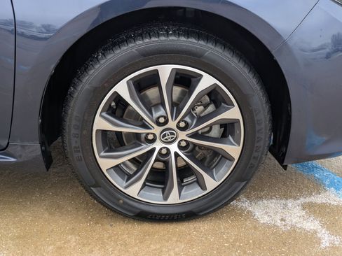 Used 2018 Toyota Avalon XLE Premium w/ All Weather Liner Package image 34