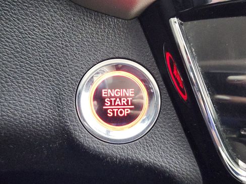 Used 2019 Honda HR-V EX-L image 26