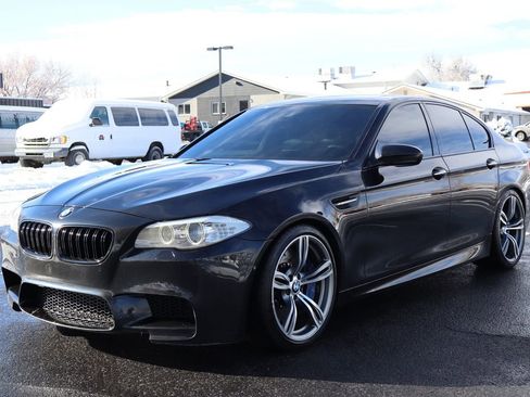 Used 2013 BMW M5 image 10