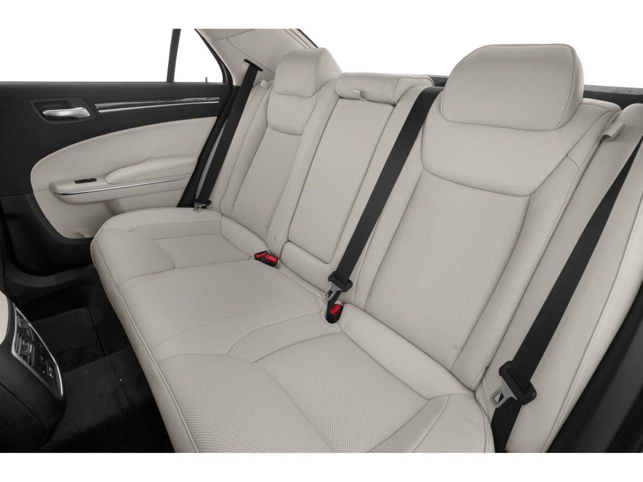 Used 2019 Chrysler 300 Limited RWD image 9
