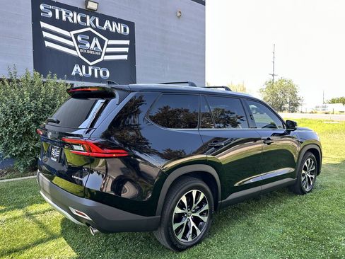 Used 2026 Toyota Grand Highlander AWD Hybrid image 7