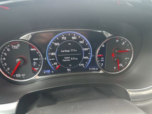 Used 2023 Chevrolet Traverse High Country AWD/4WD image 14