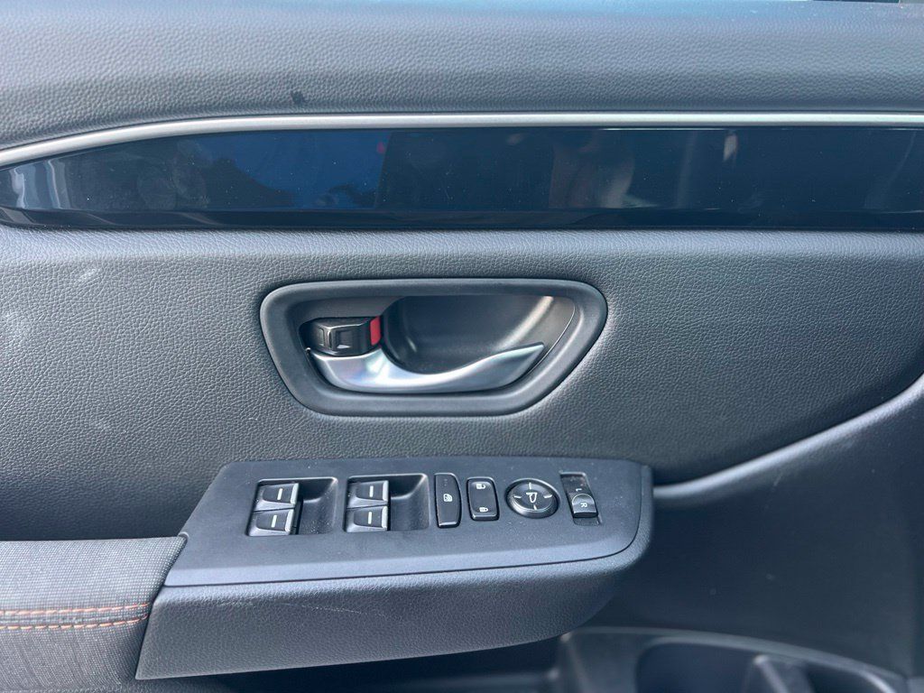 Used 2026 Honda Pilot Sport image 19