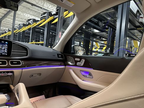 Certified 2023 Mercedes-Benz GLS 450 GLS 450 image 25