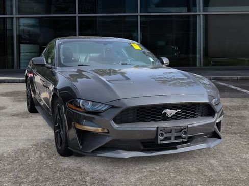 Used 2020 Ford Mustang Premium RWD image 1