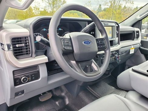 New 2026 Ford F250 XL w/ 360-Degree Camera Package image 7