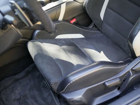 Used 2020 Ford Mustang Shelby GT500 w/ Technology Package image 43