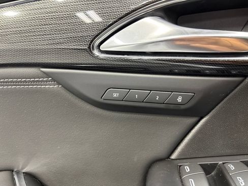 Used 2023 Buick Envision Essence w/ Sport Touring Package AWD/4WD image 34