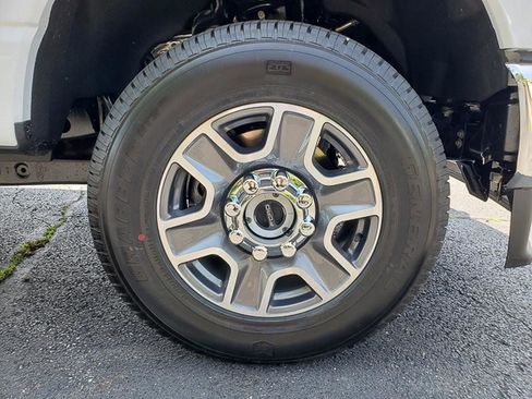 New 2025 Ford F350 XLT AWD/4WD image 27