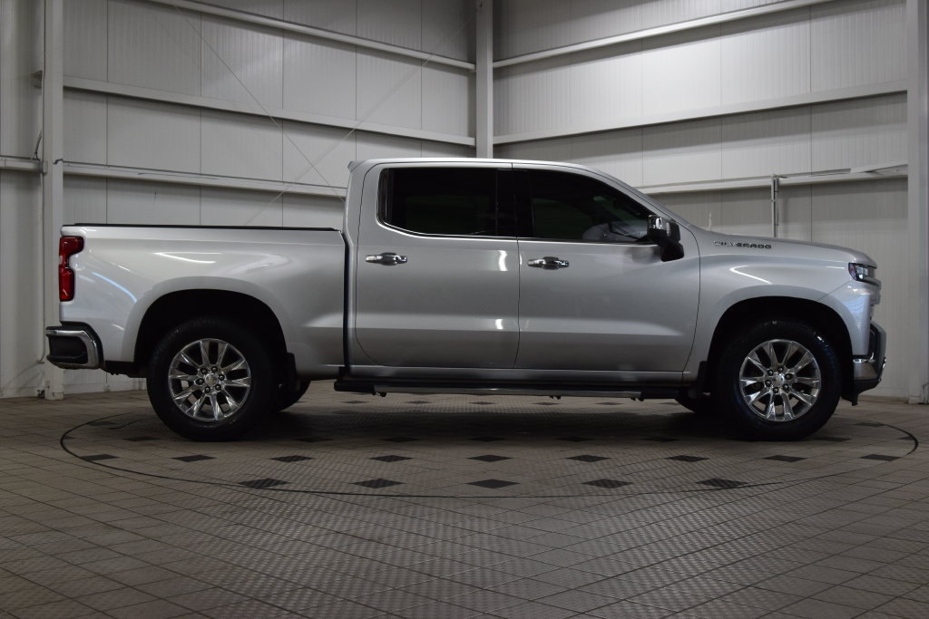 Used 2020 Chevrolet Silverado 1500 LTZ w/ LTZ Premium Package AWD/4WD image 9