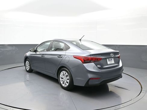 Used 2019 Hyundai Accent SE FWD image 8