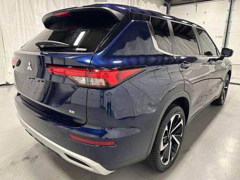 Used 2022 Mitsubishi Outlander SE AWD/4WD image 7