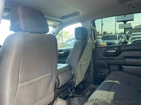 Used 2022 Chevrolet Silverado 1500 Custom AWD/4WD image 15
