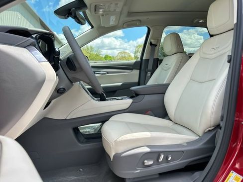 New 2026 Cadillac XT5 Premium Luxury w/ Driver Assist Package AWD/4WD image 27