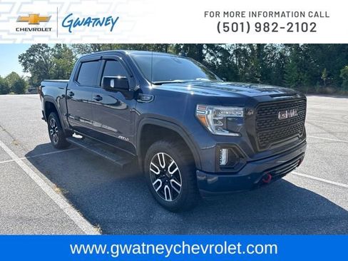 Used 2020 GMC Sierra 1500 AT4 w/ AT4 Premium Package AWD/4WD image 3