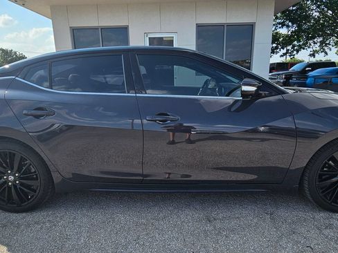 Used 2021 Nissan Maxima Platinum w/ 40th Anniversary Package FWD image 7