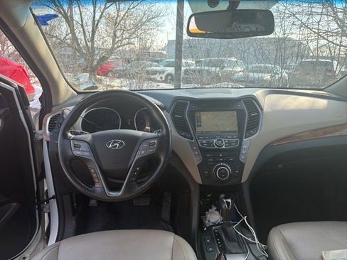 Used 2016 Hyundai Santa Fe Limited w/ Option Group 04 image 19