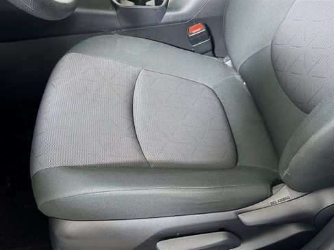 Used 2019 Toyota RAV4 XLE w/ All Weather Liner Package AWD/4WD image 18