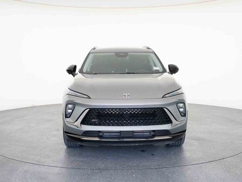 Used 2024 Buick Envision Sport Touring image 3