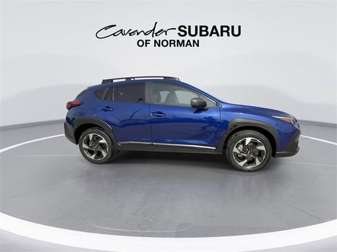 Used 2025 Subaru Crosstrek 2.5i Limited w/ Crosstrek Mirror Package image 9