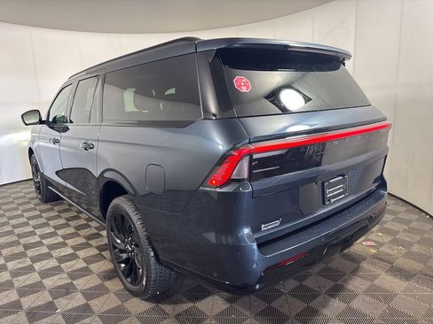 New 2025 Lincoln Navigator L Reserve w/ Jet Appearance Package image 3