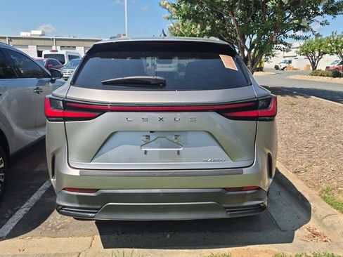 Used 2024 Lexus NX 250 FWD w/ Towing Package (2000 Lbs) image 4