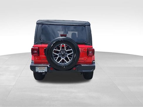 New 2025 Jeep Wrangler Sahara image 9