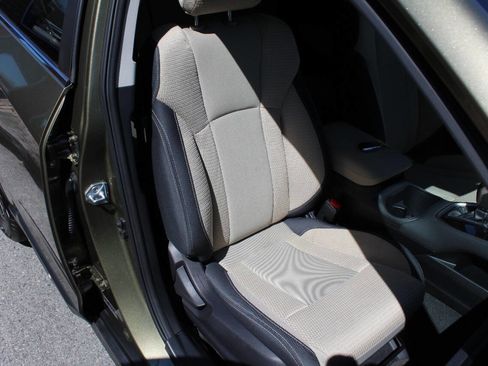 Used 2024 Subaru Outback Premium image 7