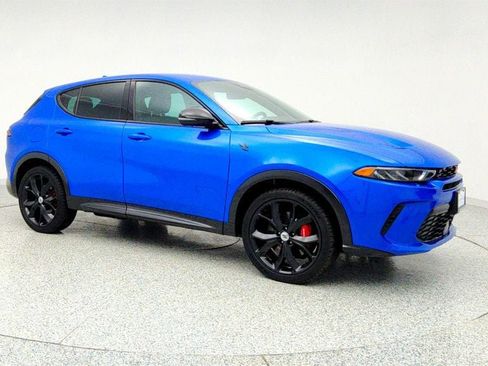 Used 2024 Dodge Hornet R/T image 3