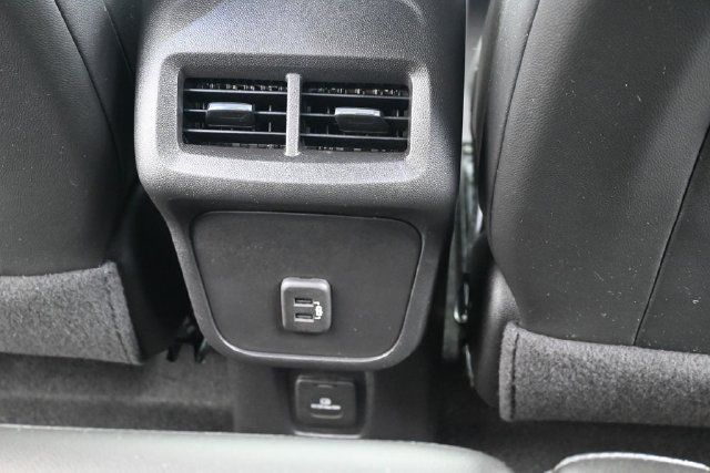 Used 2022 Chevrolet Equinox Premier FWD image 34