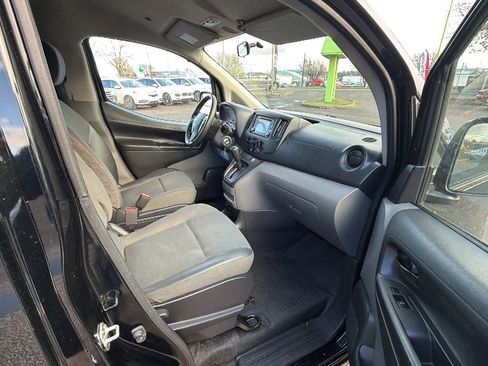 Used 2019 Nissan NV200 S w/ Cruise Control Package image 13