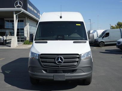 New 2025 Mercedes-Benz Sprinter 2500