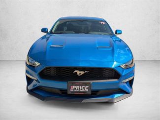 Used 2019 Ford Mustang Coupe video 2