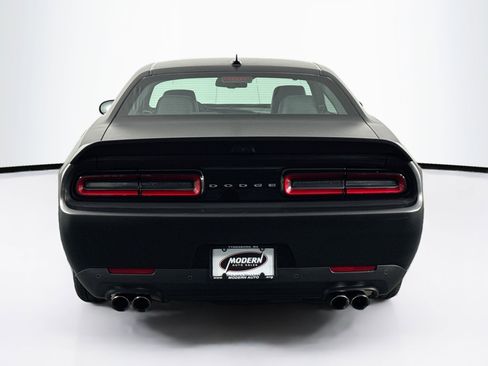 Used 2021 Dodge Challenger SRT Hellcat w/ Plus Package image 10