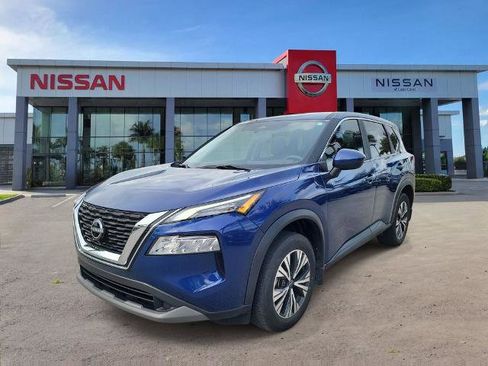 Certified 2023 Nissan Rogue SV image 9