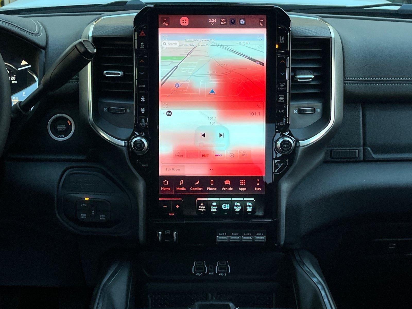 New 2026 RAM 2500 Laramie AWD/4WD image 23